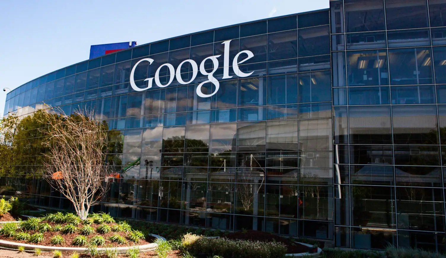 SE PUEDE USAR/Google  