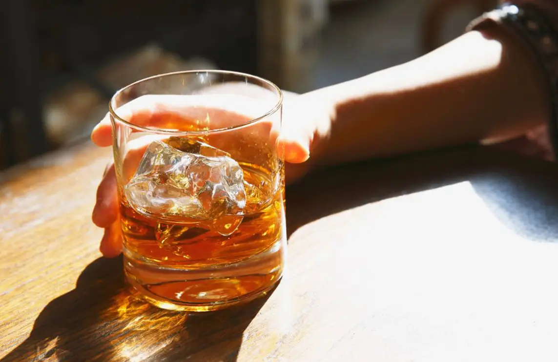 Día Mundial del Whisky: el cambio en el consumo de una de las bebidas más emblemáticas