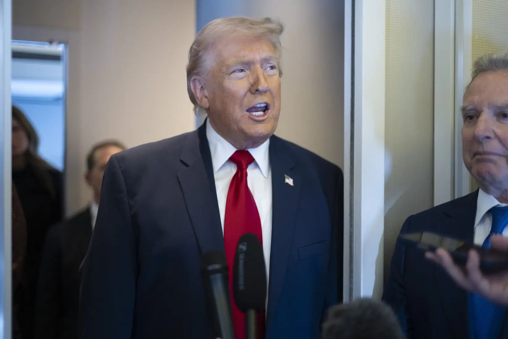donald trump - photo by roberto schmidt:gettyimages-2264788861