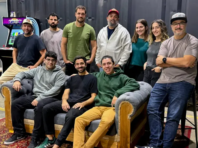 Equipo de Aleta Media (Fuente: Aleta Media)