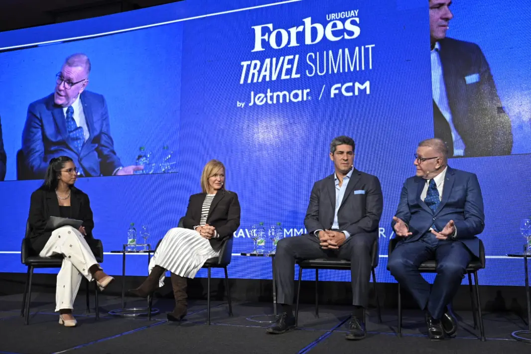 Irene Núñez, Rose Papantonakis, Javier Azcurra y Carlos Pera