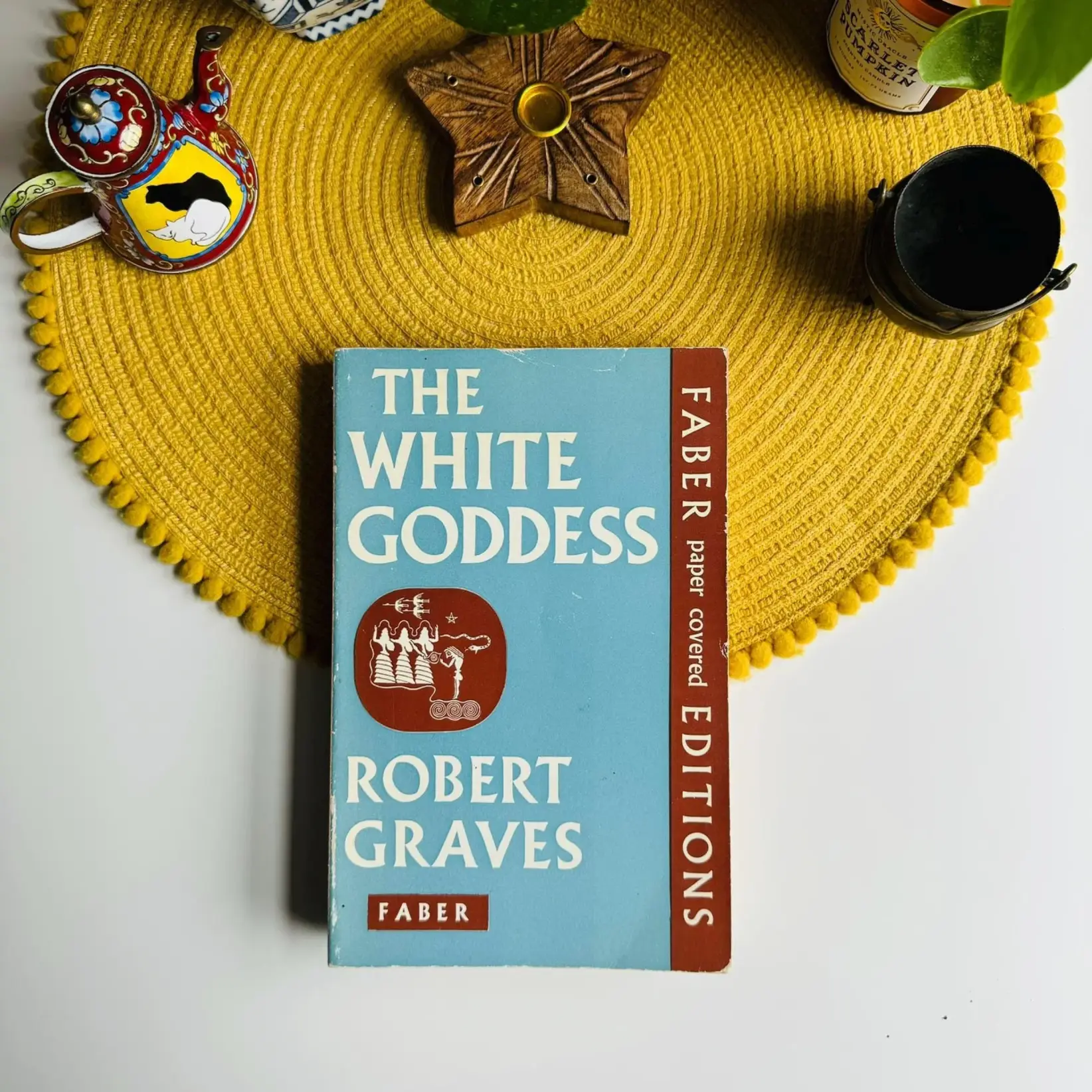 "The White Godess", del legendario experto en dioses y mitos Robert Graves.