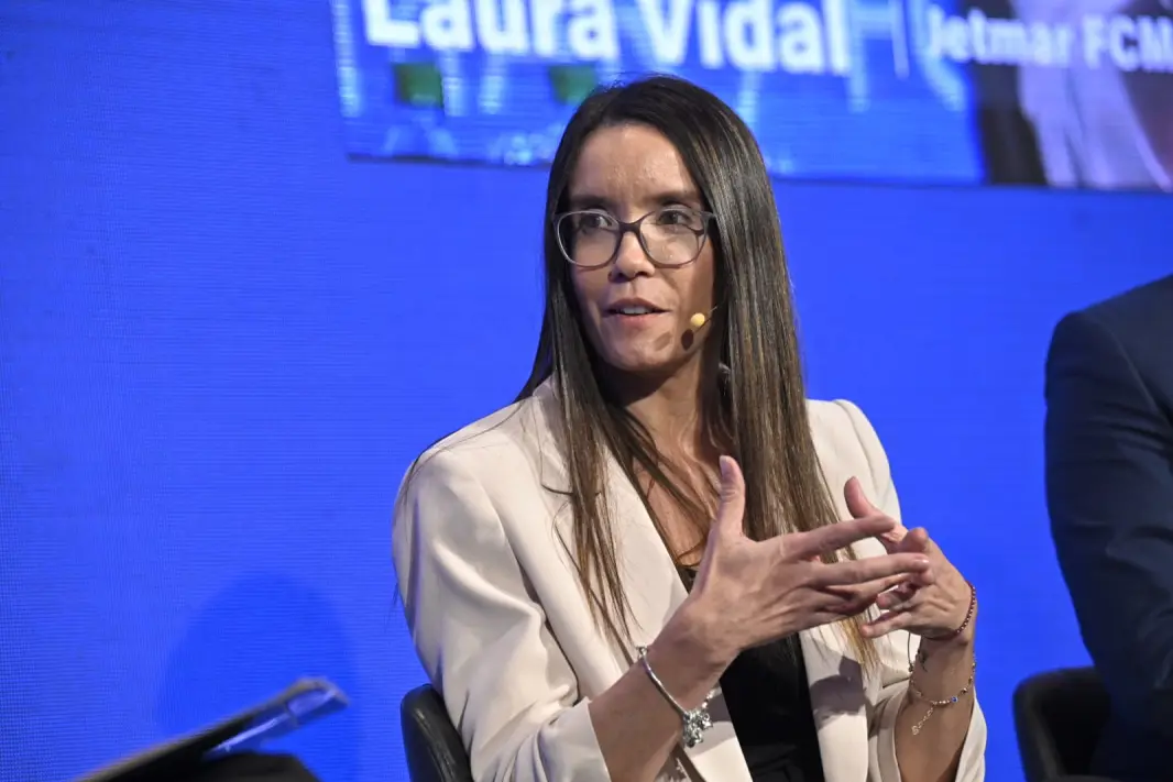 Laura Vidal, gerenta de Digital Growth & CX de Jetmar. Foto: Diego Olivera.