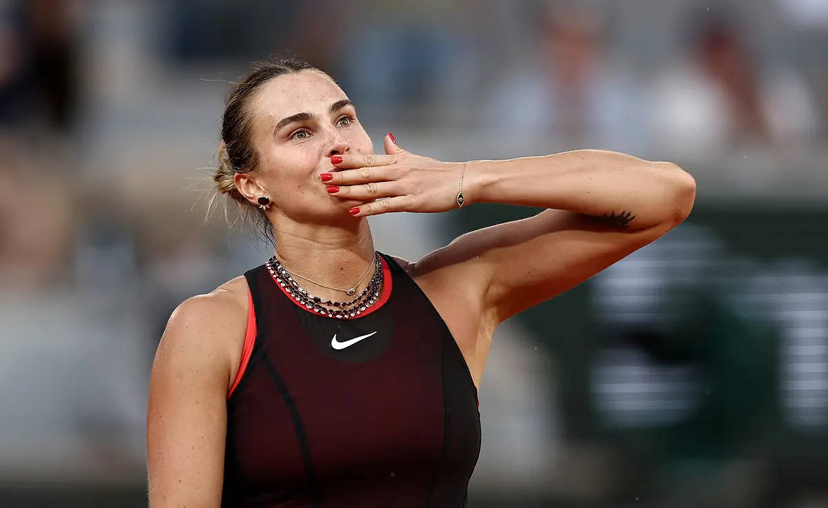 Cuánto valen las joyas de Aryna Sabalenka que usó en Roland Garros