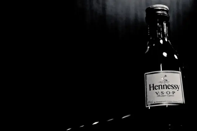 Hennessy (SE PUEDE USAR) Crédito: Trisha Manasan- Wikimedia Commons