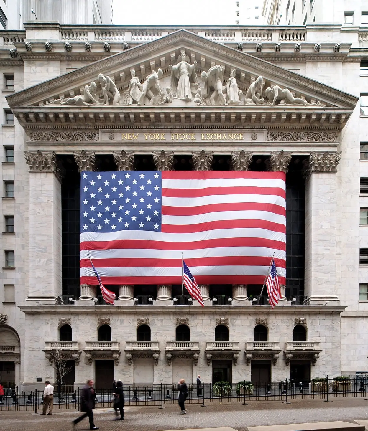 SE PUEDE USAR/Bolsa de valores Estados Unidos (Foto: Arnoldius, CC BY-SA 3.0 , via Wikimedia Commons).