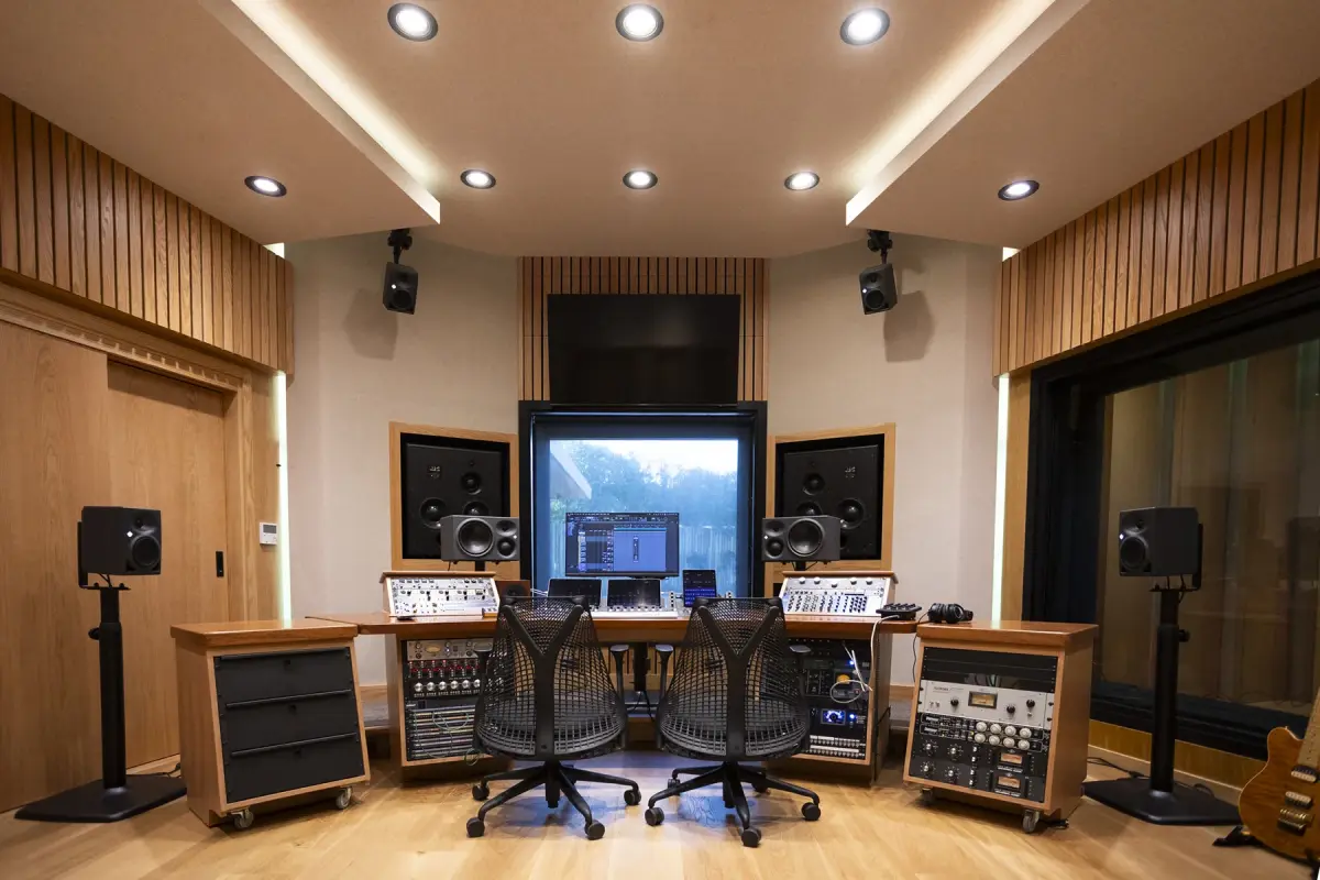 Estudio Faro House