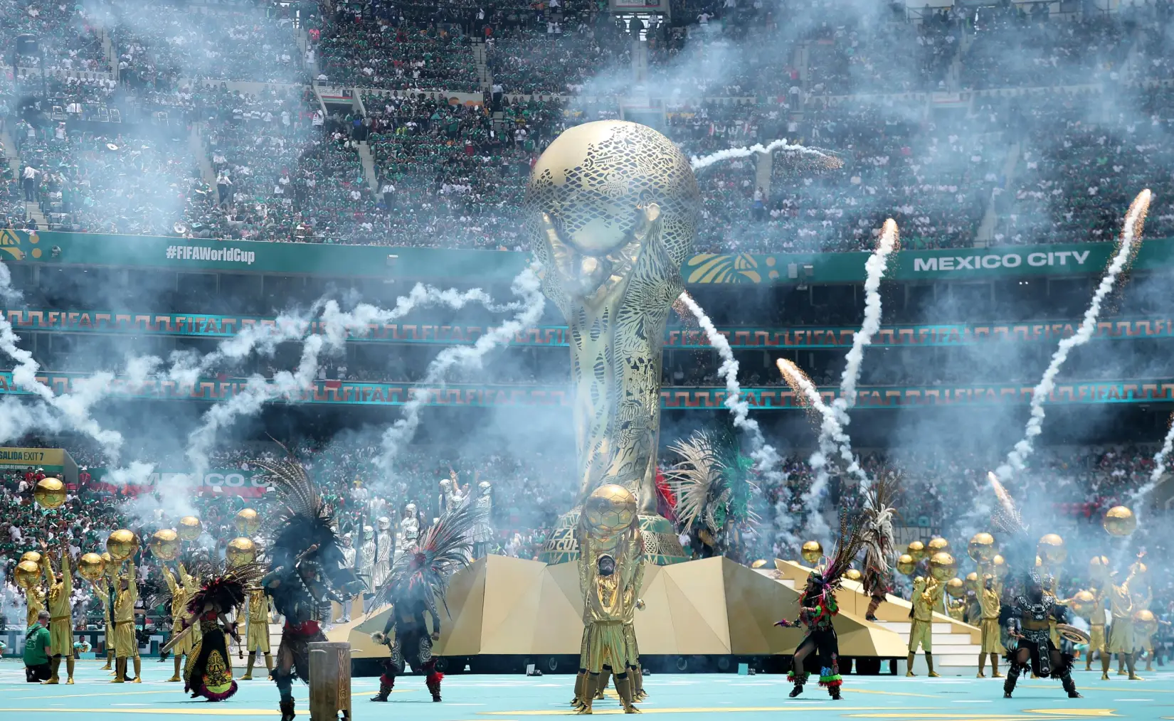 Planeta fútbol: comenzó el mundial de los US$ 13.000 millones