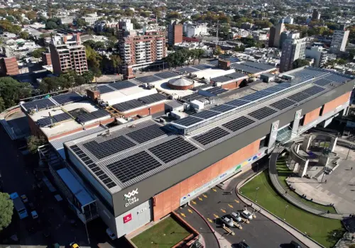 Tres Cruces puso en marcha su planta fotovoltaica con inversión de US$ 1.2 millones; "Inaugurar algo siempre es una apuesta al futuro", dijo Lecueder