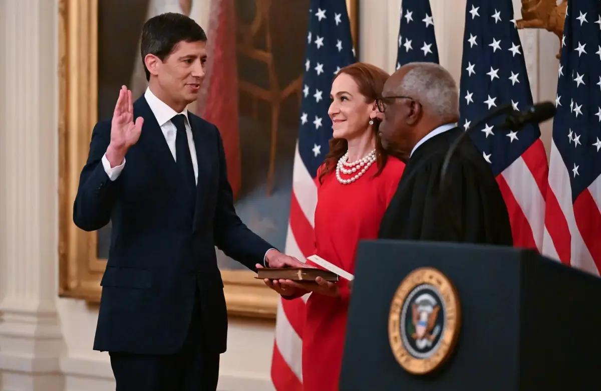 Debuta Kevin Warsh al frente de la FED y enciende alertas: ¿vuelve la suba de tasas?