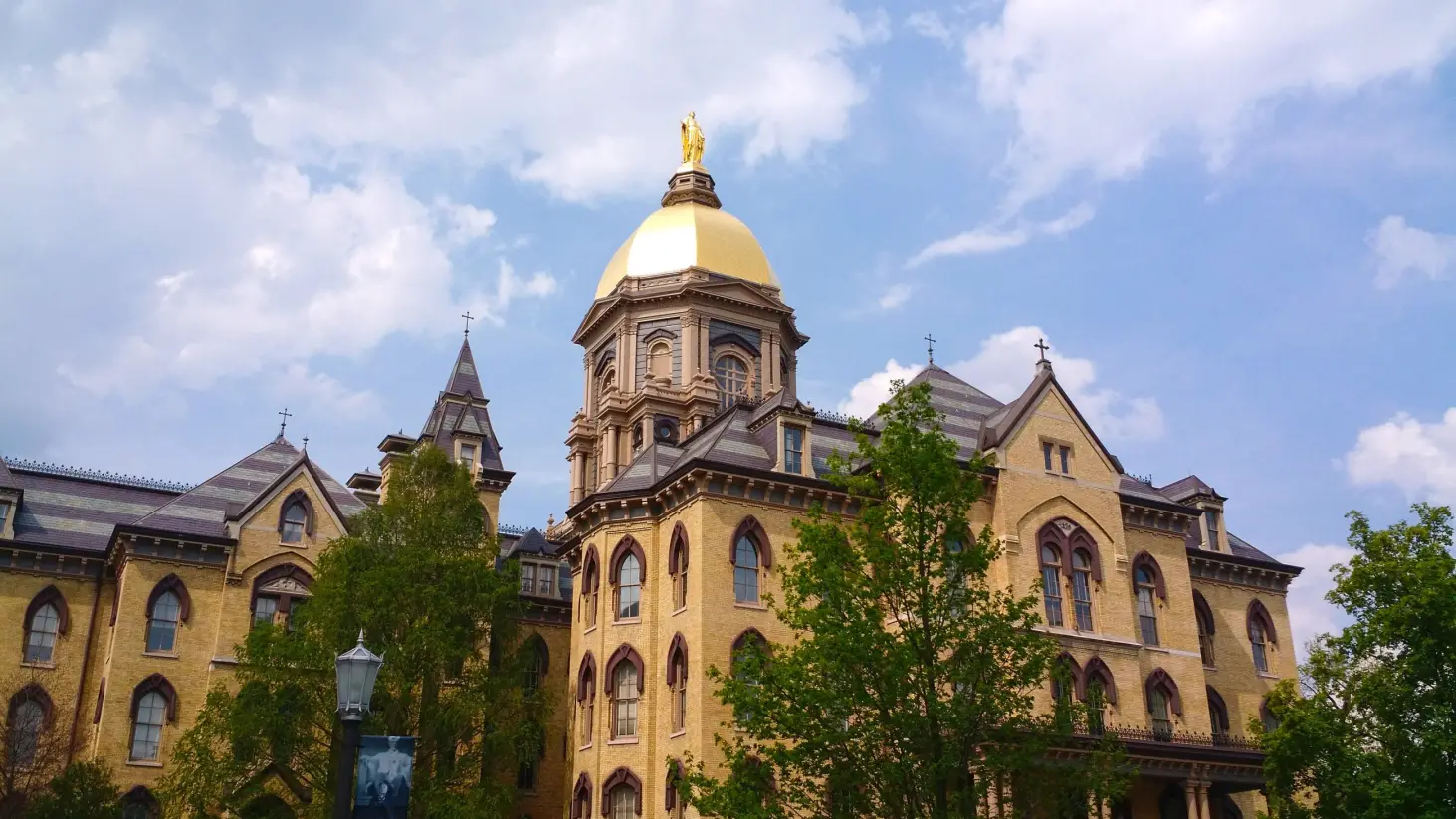 SE PUEDE USAR/Universidad de Notre Dame