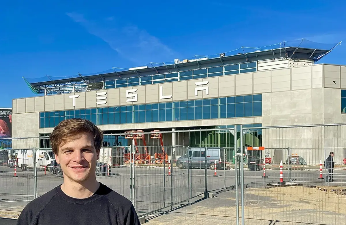 "Estamos llegando": el anuncio de Tesla y el ingeniero uruguayo señalado para liderar la operación local