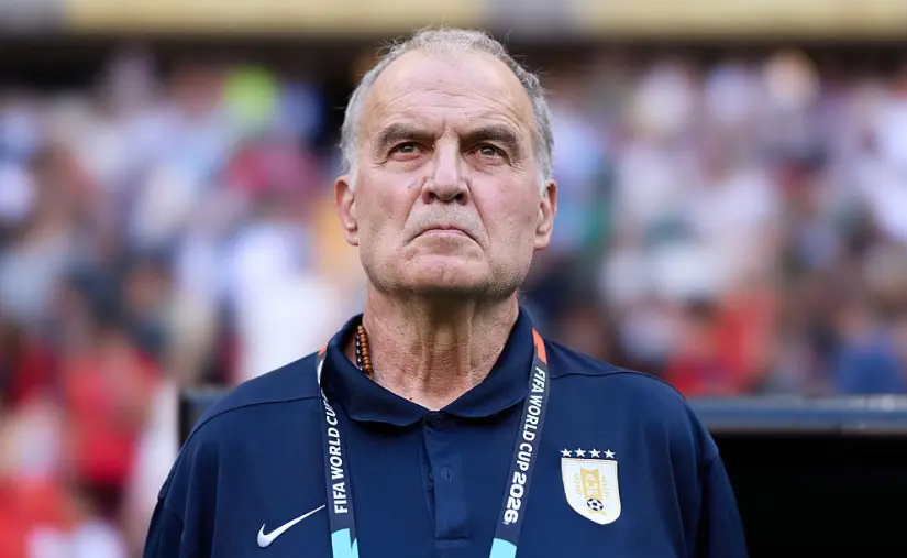 Líderes tóxicos y culturas de ansiedad: las lecciones que deja el paso de Marcelo Bielsa por la selección uruguaya