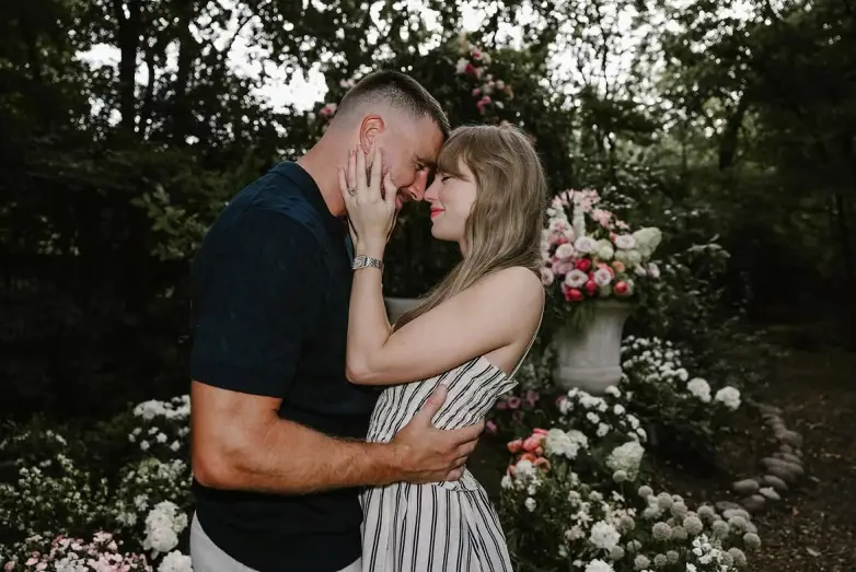 Taylor Swift (SE PUEDE USAR) Instagram oficial de Taylor Swift