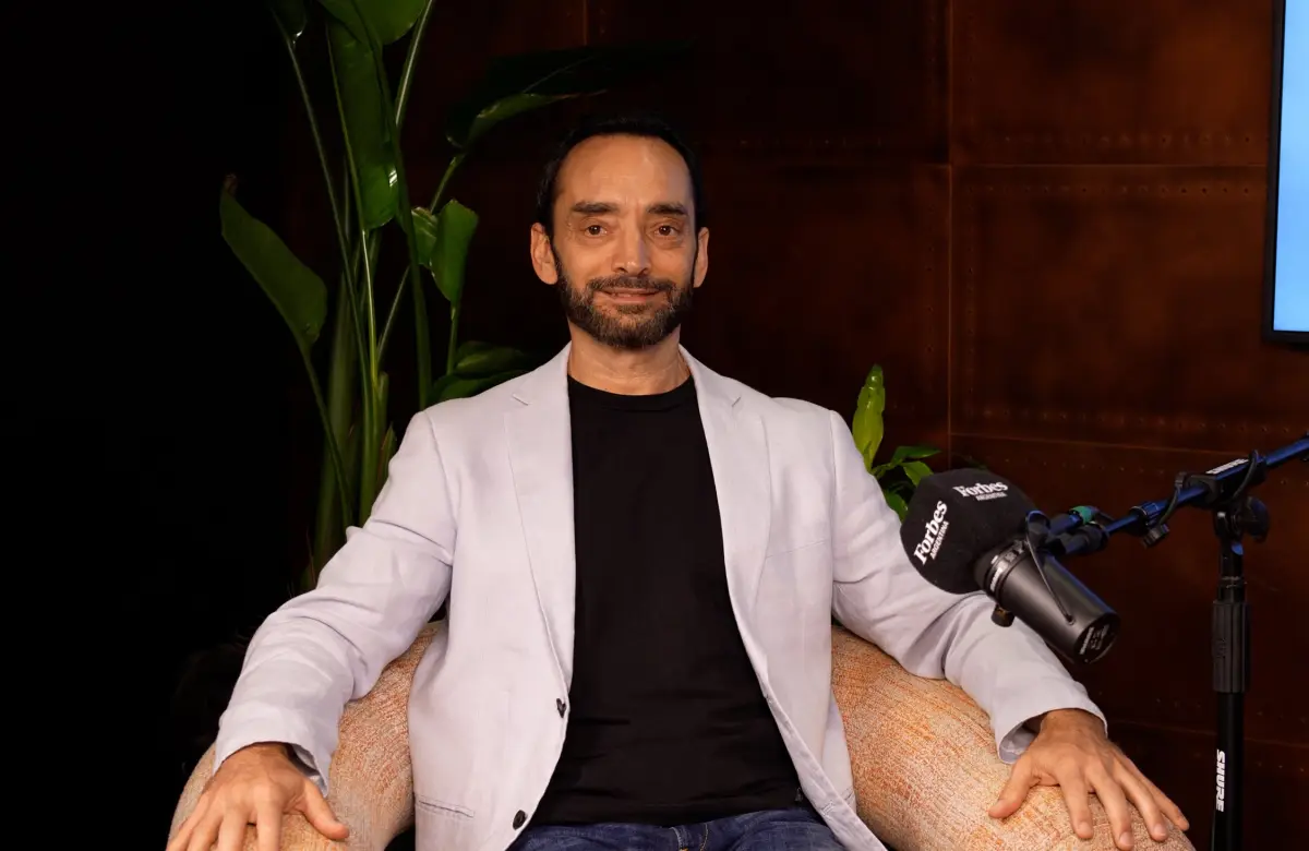Hernán Kazah en Forbes Studio: de cofundar MercadoLibre a liderar el fondo de US$ 3.000 millones que define el futuro de la región