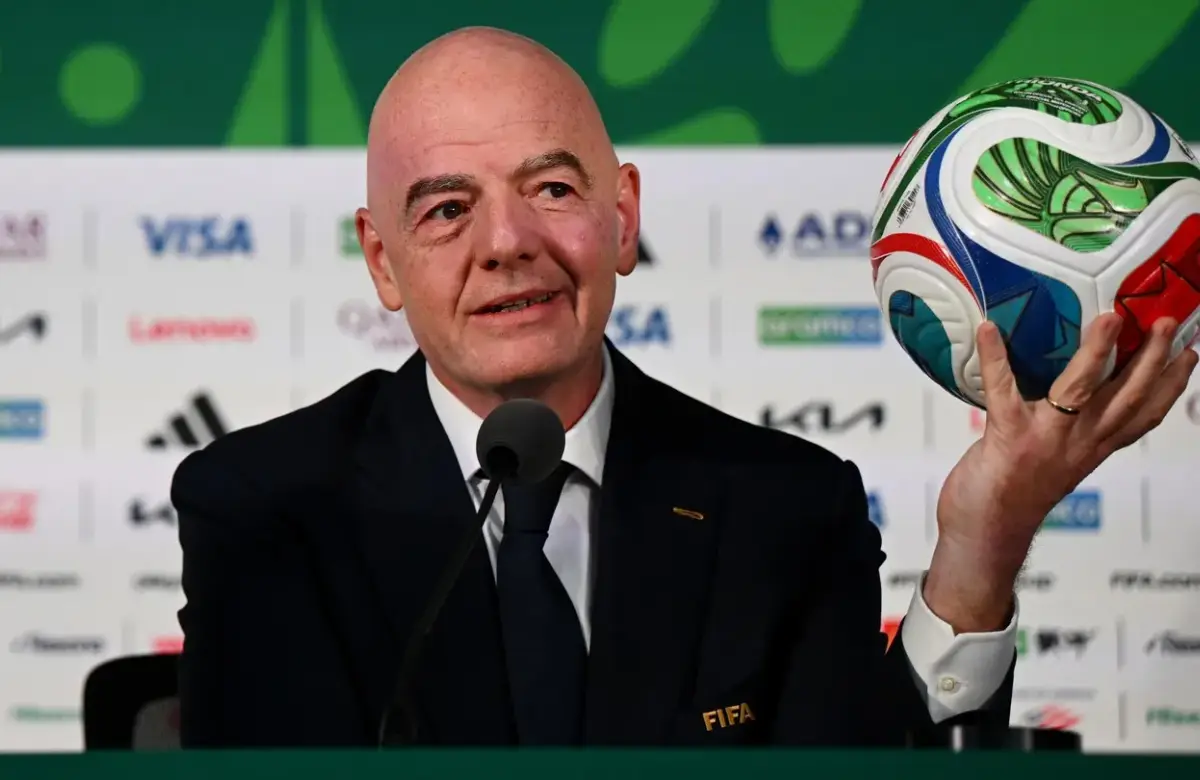 ¿Se privatiza el negocio del Mundial? Infantino abre la FIFA a un fondo de inversión y desata una guerra con la UEFA