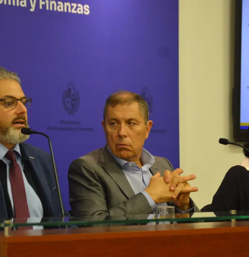 Uruguay volvió a los mercados internacionales y los expertos destacan la “confianza” como el gran activo 