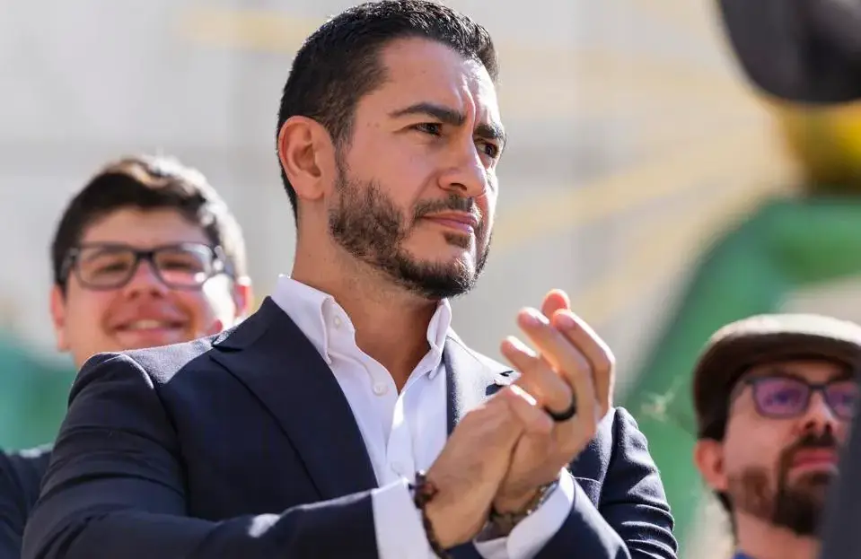 Quién es Abdul El-Sayed, el “mini-Mamdani” nominado a senador y nuevo enemigo de Trump