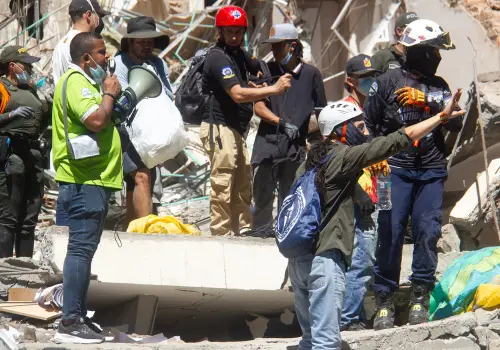 Terremoto en Colombia: ascienden a 182 las personas fallecidas y hay más de 2500 heridos