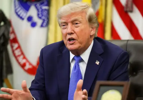Trump vs. Mamdani: convoca a una rebelión contra el impuesto a la segunda vivienda en Nueva York