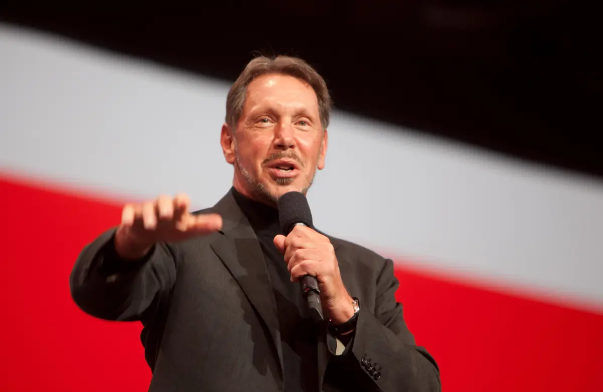 Cómo pensar y hacer en los negocios para tener éxito, según Larry Ellison