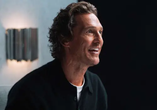 El regreso de la película que le deja millones a Matthew McConaughey