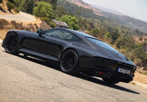 Tiene 1.000 caballos y cuesta más de 1 millón de dólares, así es el exclusivo Brabus Bodo