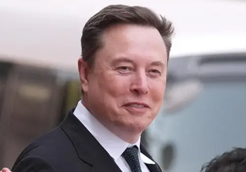Elon Musk habló de una "operación psicológica" detrás del investigador que advirtió que la IA podría "matarnos a todos"