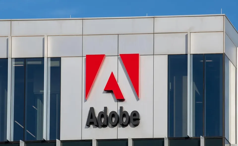 La acción de Adobe se hundió 28%: la señal que espera el mercado para volver a comprar