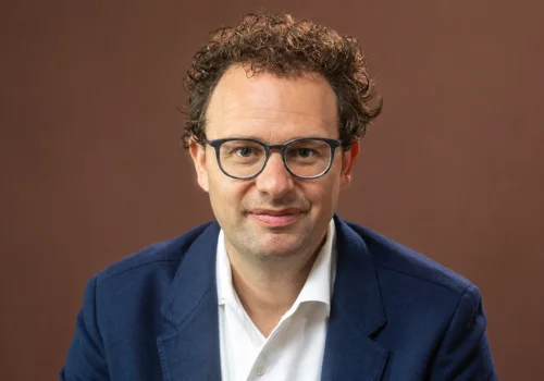 Claude descubrió en el ADN una posible nueva herramienta para editar genes