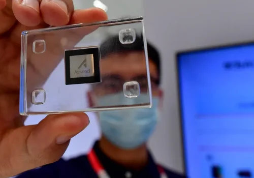 Un gigante asiático acelera su plan para competir con Nvidia y anticipa la llegada de su próximo chip de IA