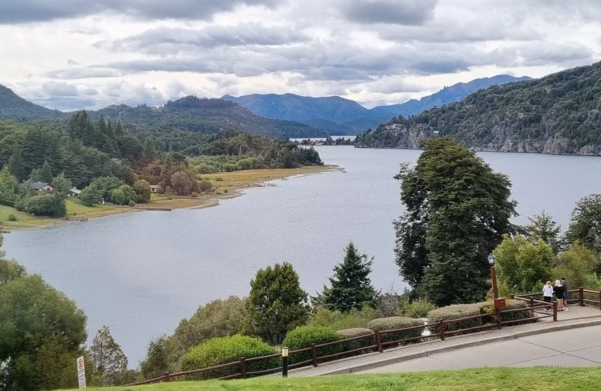 Bariloche fue elegida entre las mejores islas y playas para visitar en 2027, según Lonely Planet