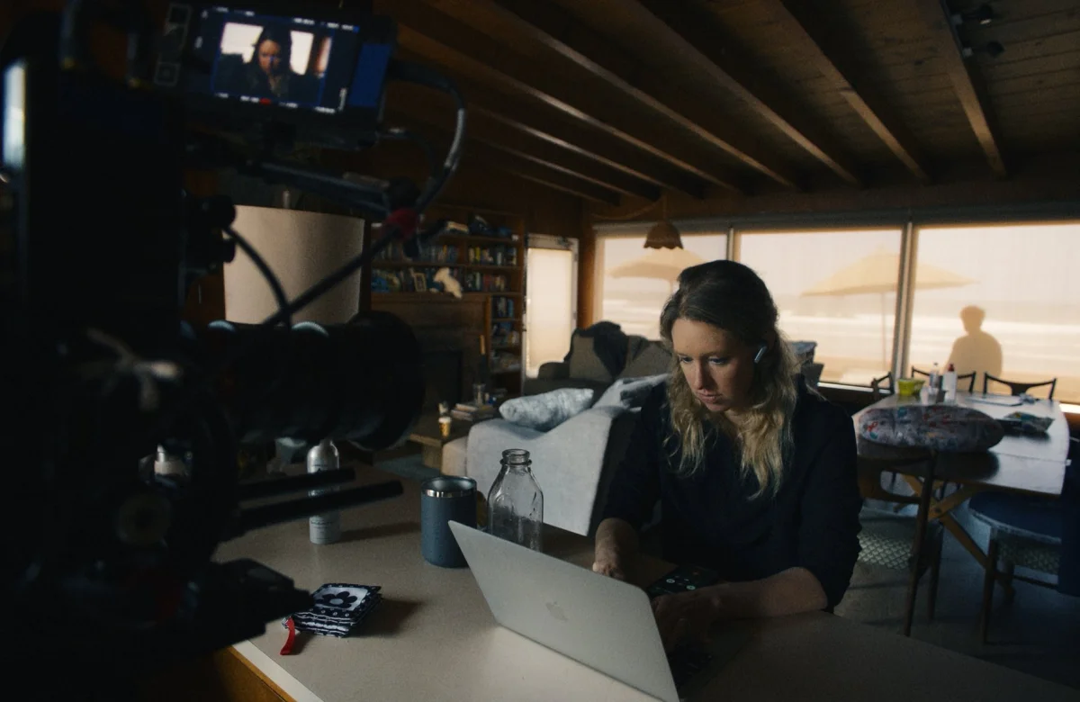 Un documental reabre el caso Theranos: la promesa de US$ 9.000 millones que terminó en fraude y sacudió a Silicon Valley