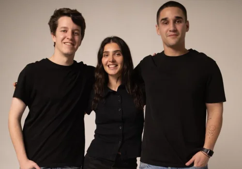 Superó el 1 millón de usuarios en cuatro meses y busca crecer en América Latina: la startup que da premios y descuentos por caminar