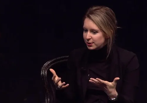 La mentira sobre Theranos que Elizabeth Holmes le dijo a Forbes y quedó grabada