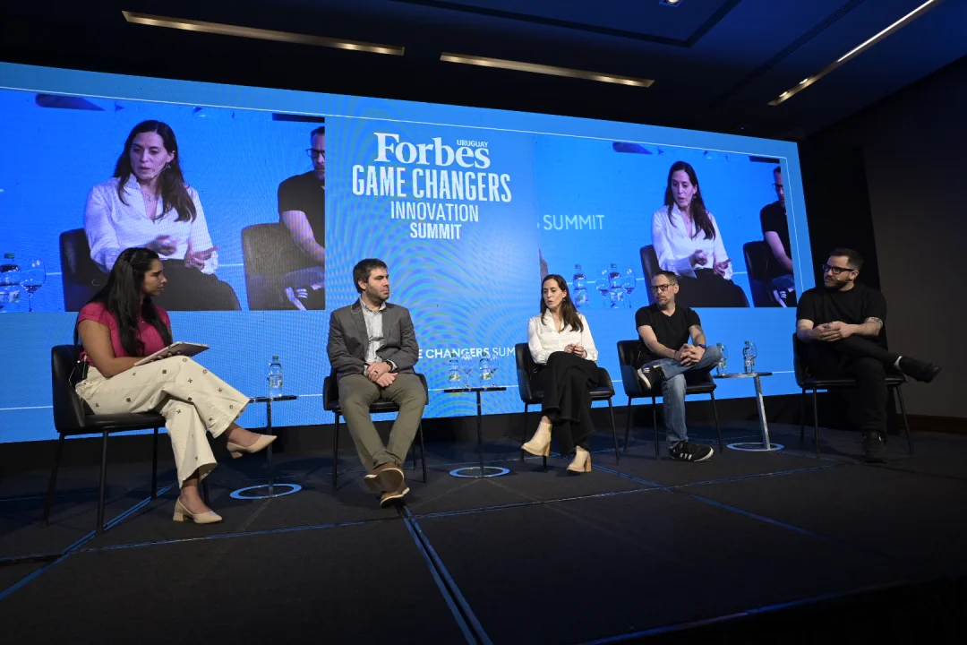 Irene Núñez, Ignacio Salanova, Andrea Pérsico, Ruben Sosenke y Rodrigo Melián - Foto: Diego Olivera.